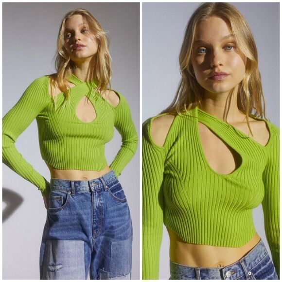 UO Casandra Cut Out Sweater Green 🍋‍🟩 - Picture 1 of 3